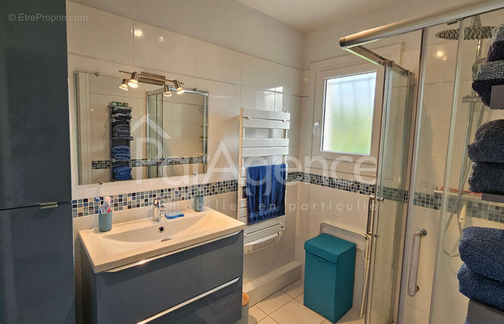 Maison à SAINT-GEORGES-DE-DIDONNE