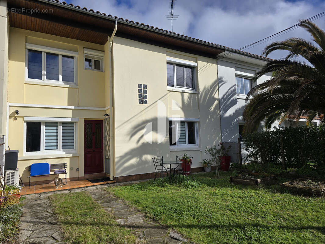 Maison à GRADIGNAN