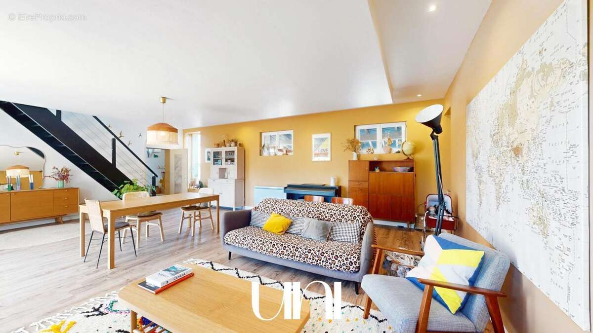 Maison à CLINCHAMPS-SUR-ORNE