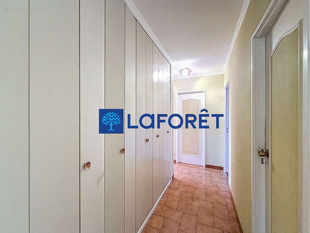 Appartement à LA GARDE