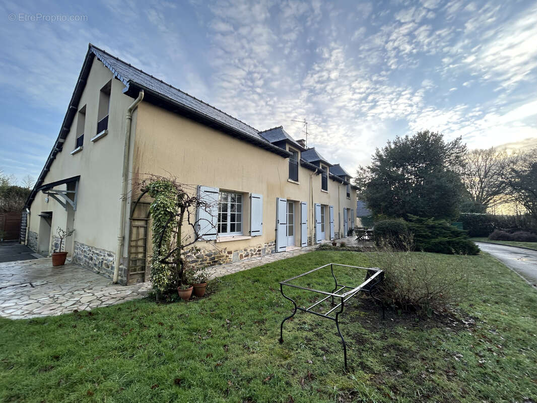 Maison à SAINT-GREGOIRE