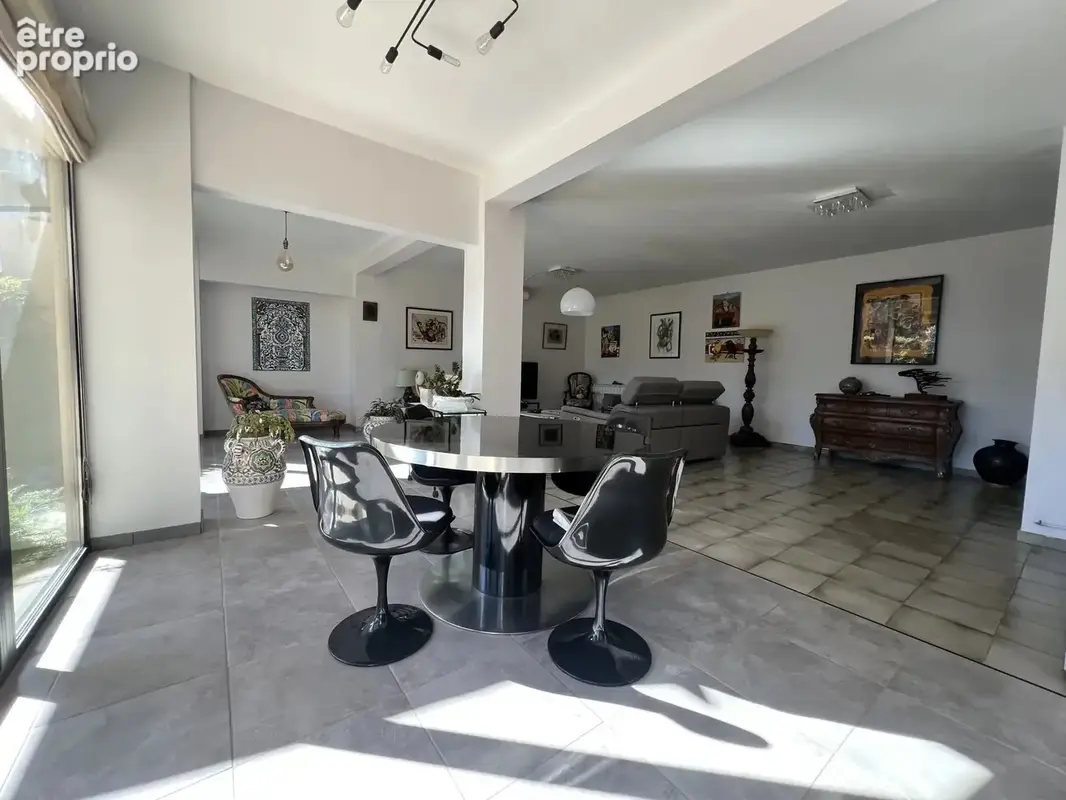 Maison 5 pièces 200 m² à vendre à Nimes (30000) - photo 8