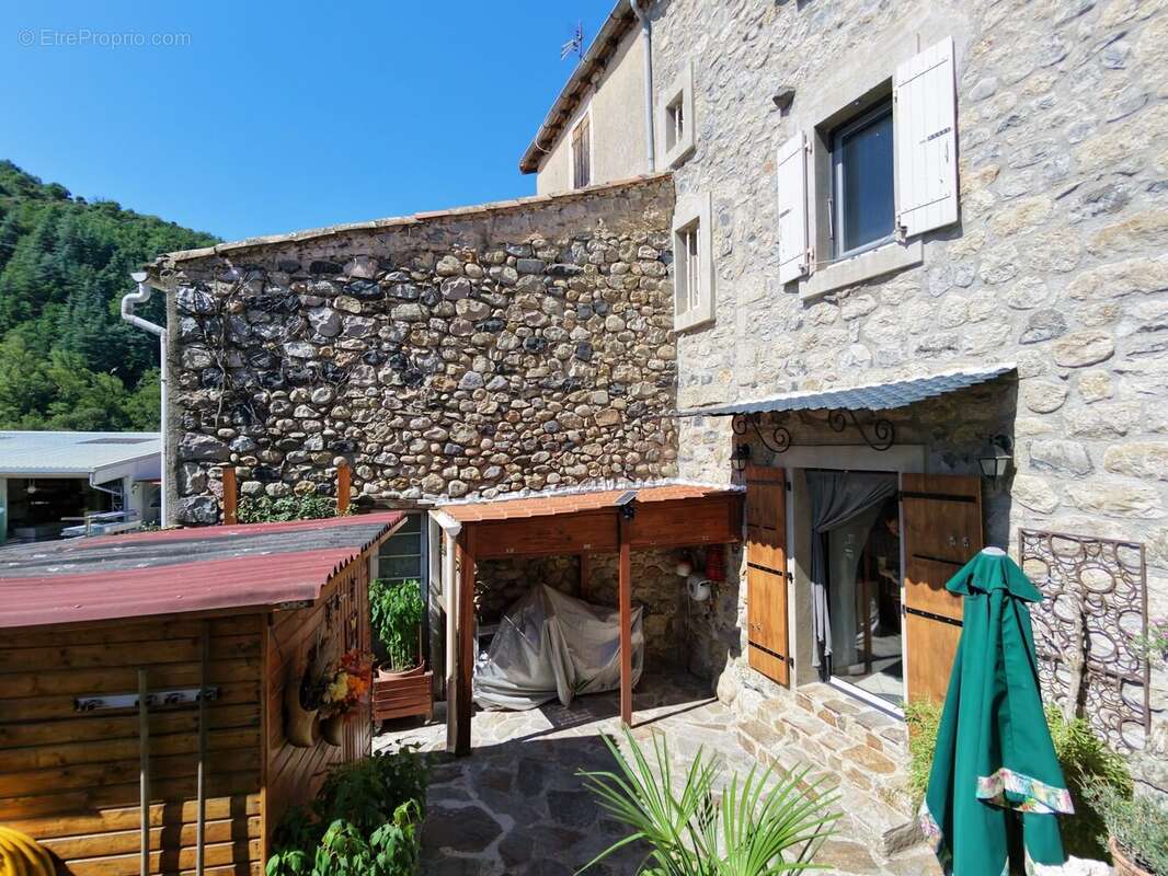 Maison 53 m² à Vals-Les-Bains  - photo 4