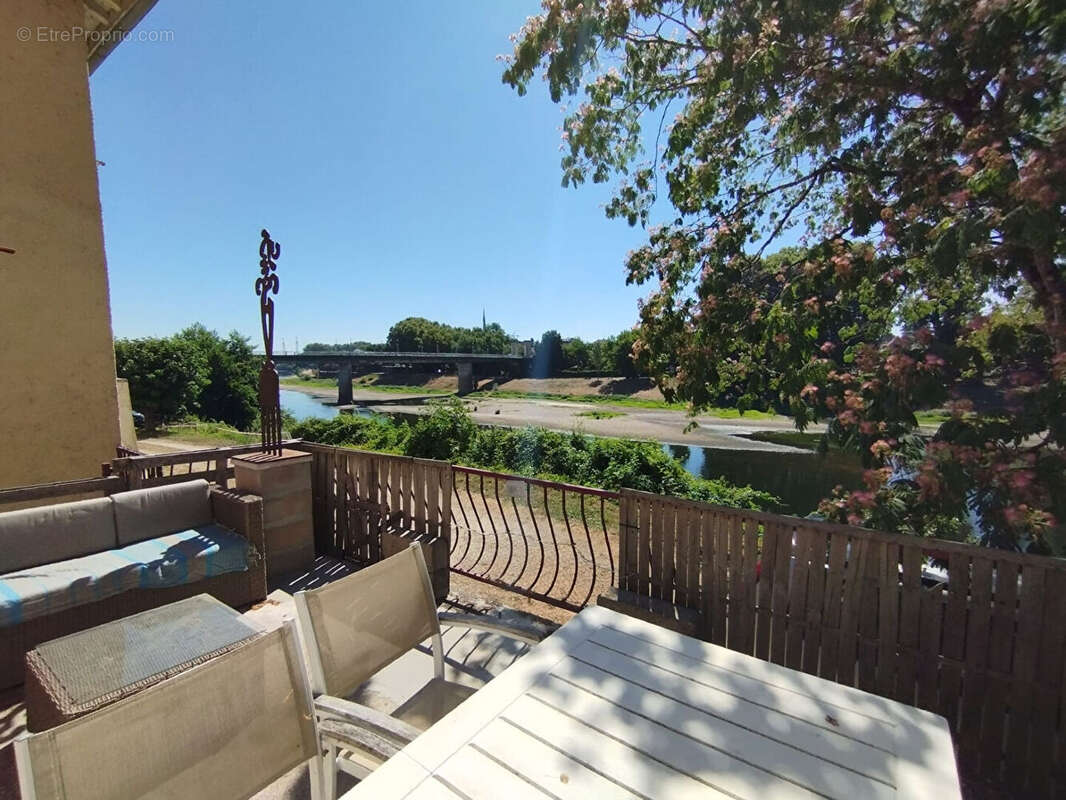 Maison à PORT-SAINTE-FOY-ET-PONCHAPT