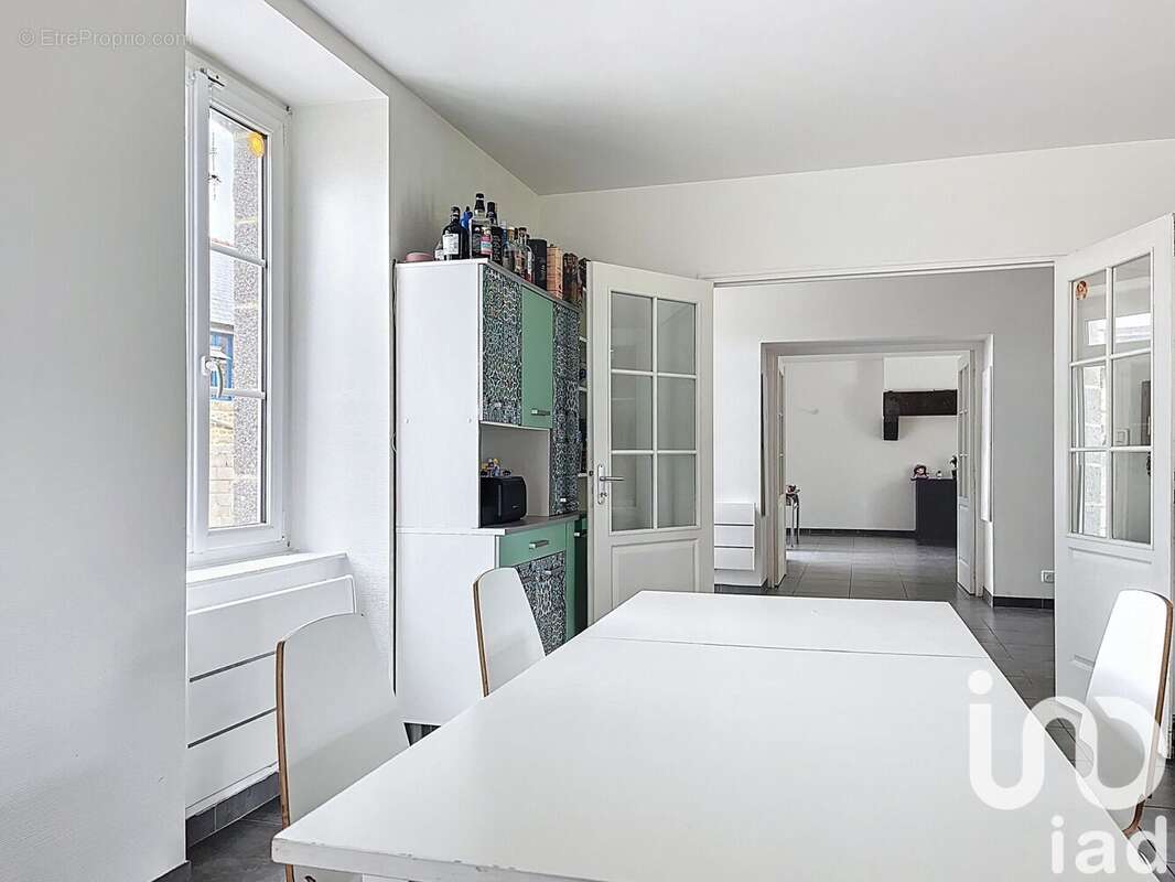 Photo 6 - Maison à BAGUER-MORVAN