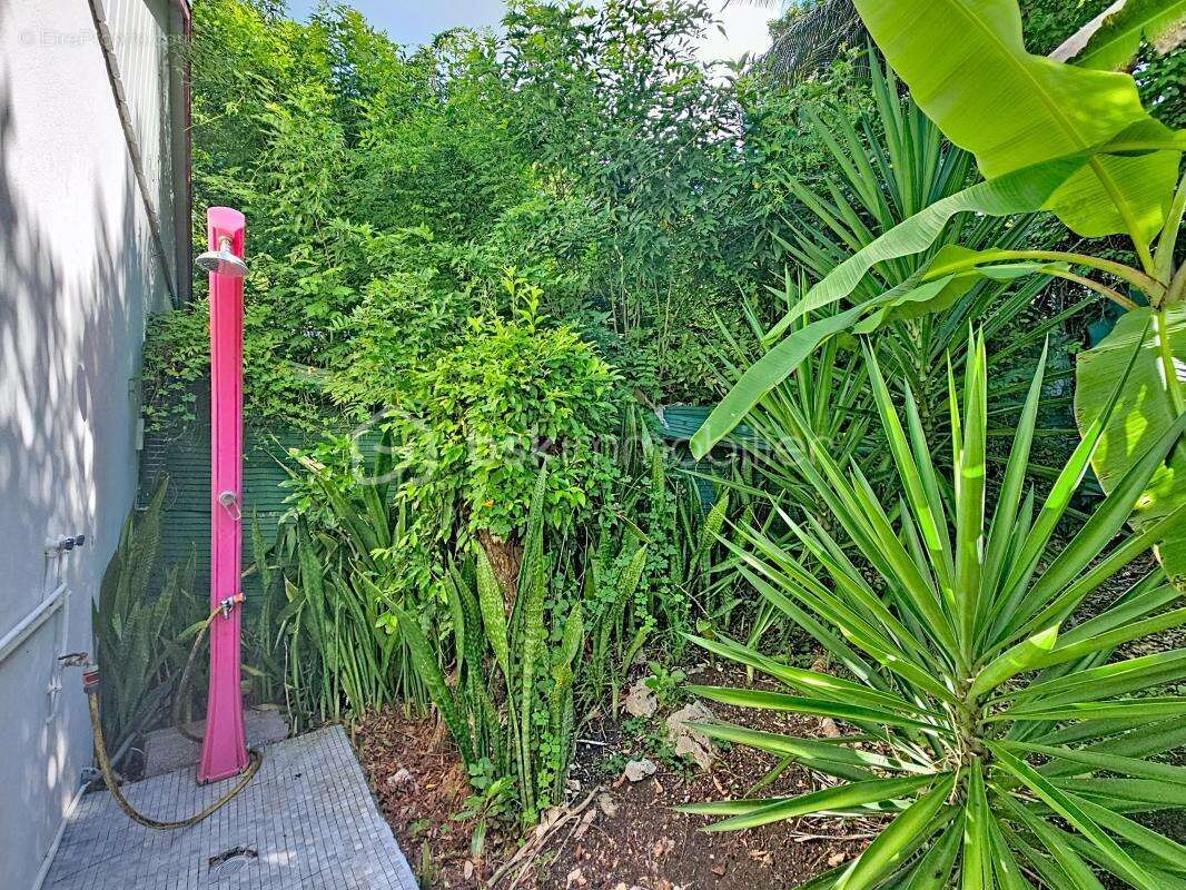 Maison à SAINTE-ANNE