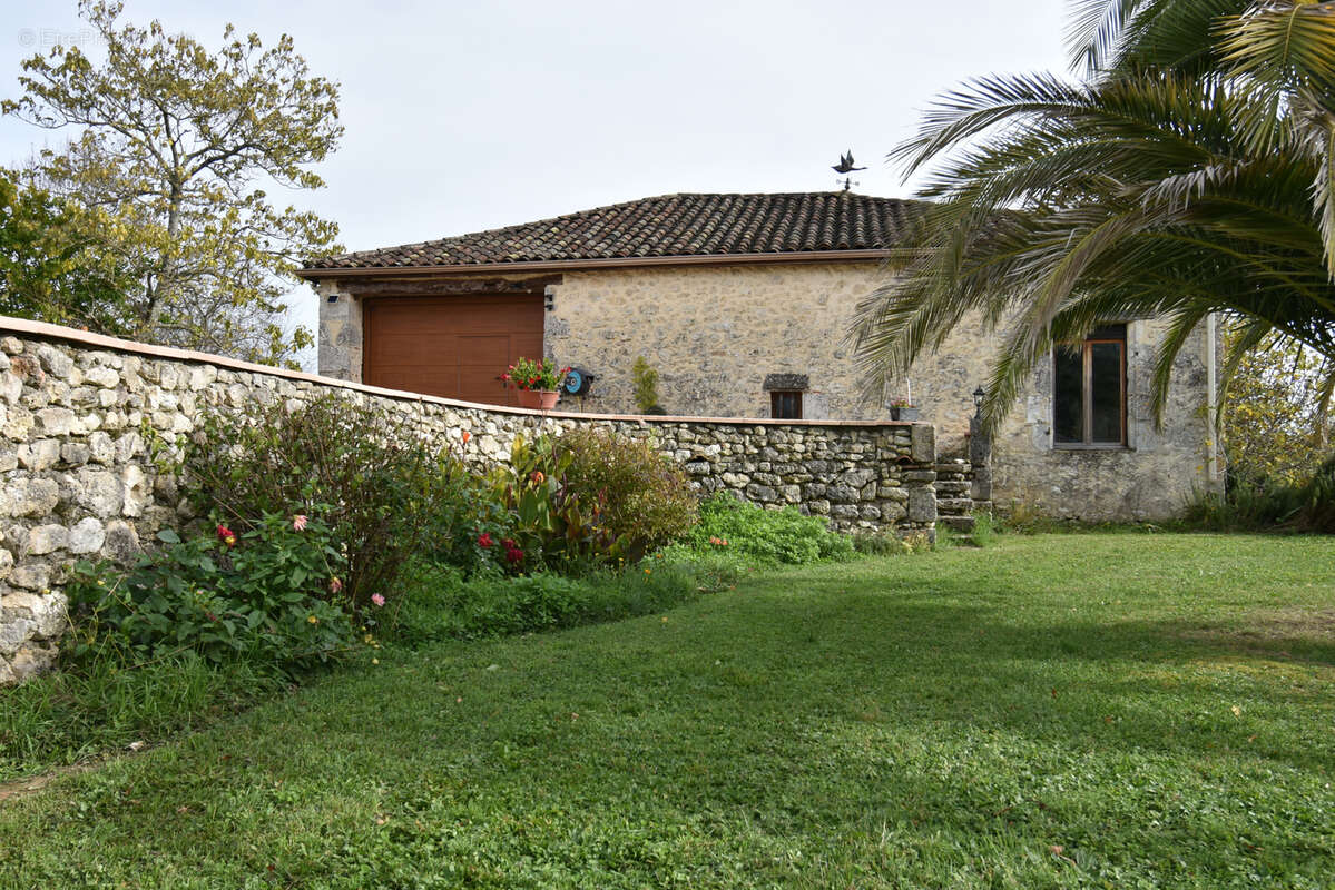 Très belle grange rénovée, piscine et maison d'amis sur 4 ha - photo 23