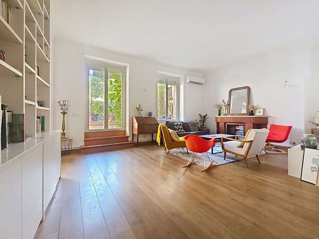 Avignon intra-muros Appartement 5 pièces 167 m2 avec terrasse d'exception de 100 m² - photo 4