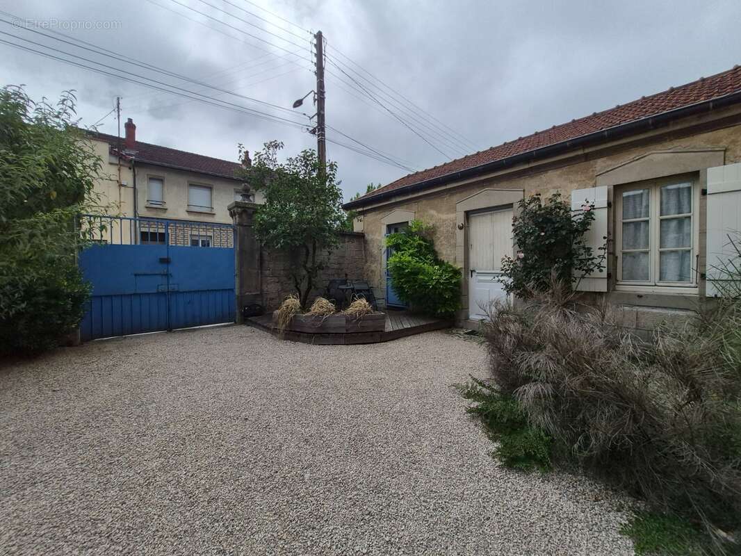 Demeure à vendre 12 pièces POLIGNY (39) - photo 25