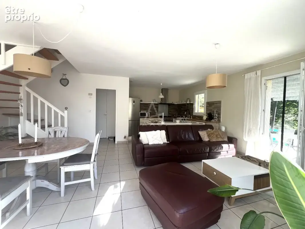 Branne  maison 83 m²  3 chambres  garage  jardin  entretien exceptionnel - photo 10