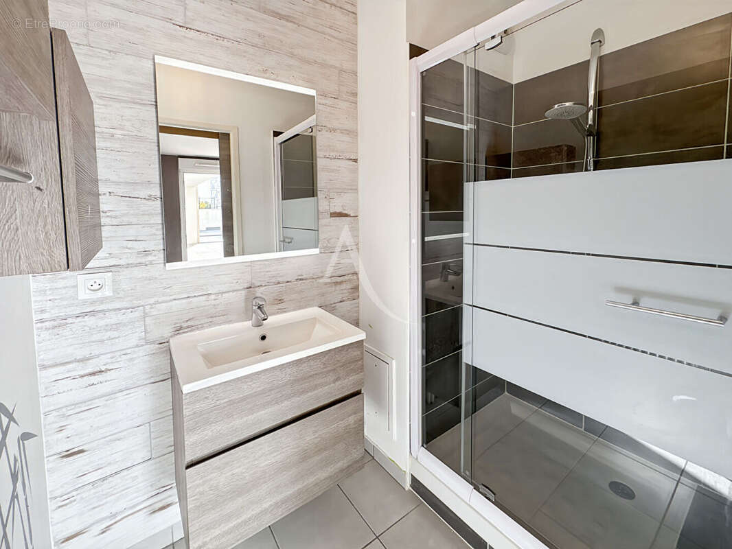 Appartement à JOUY-LE-MOUTIER