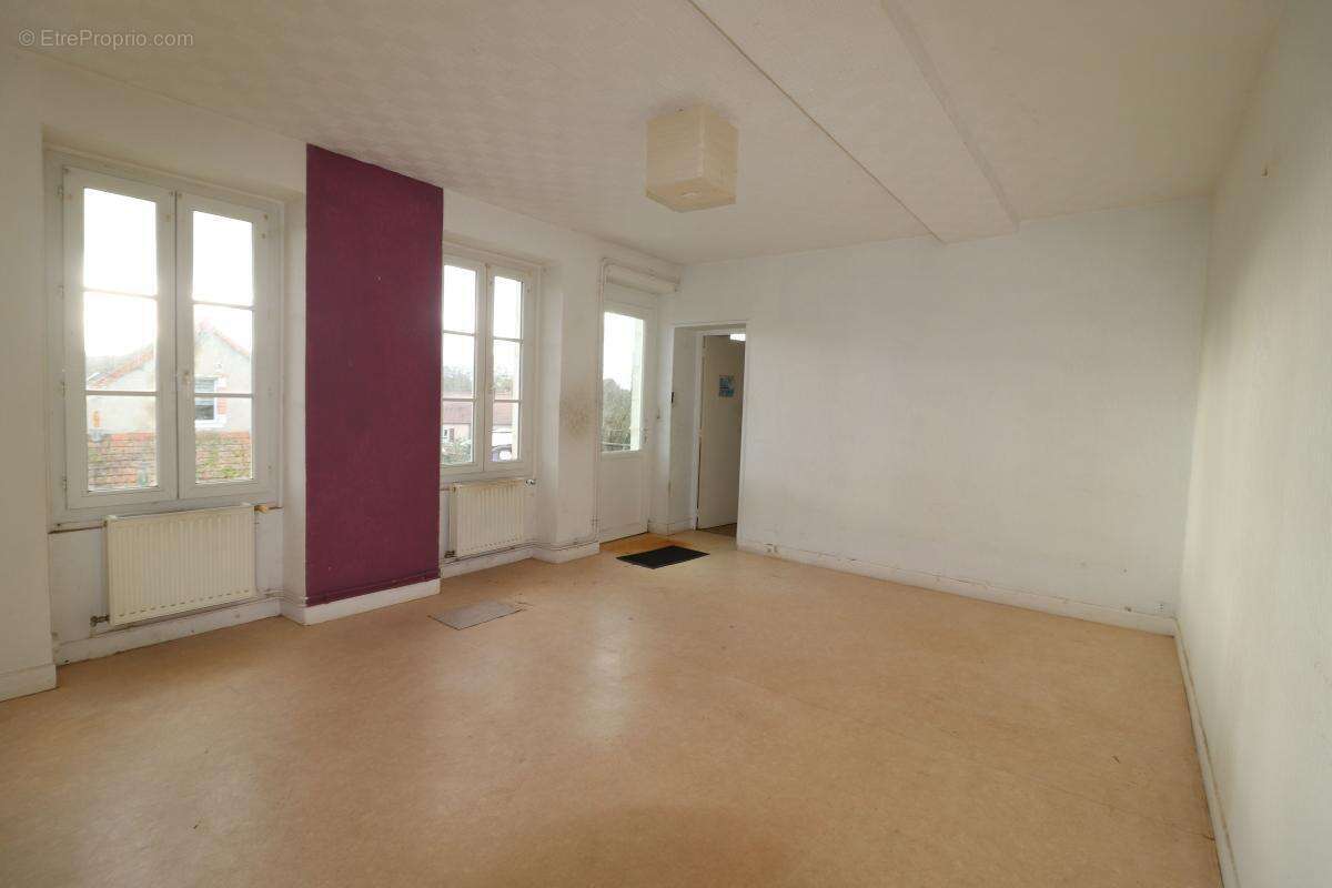 Appartement à SAINT-PERE