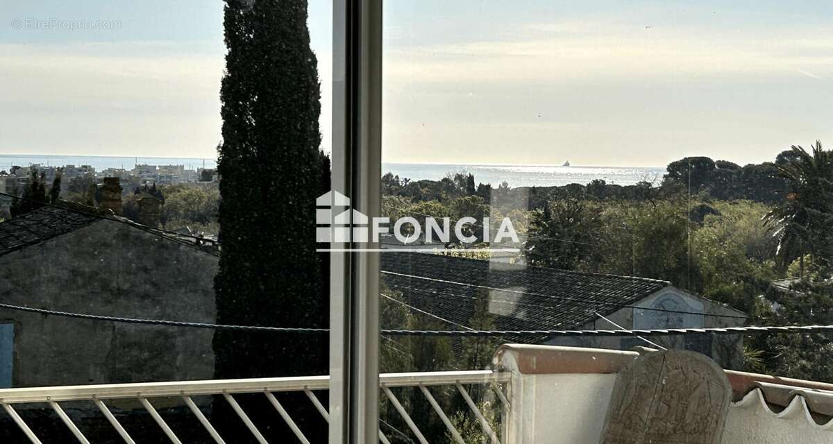 Maison à BORMES-LES-MIMOSAS