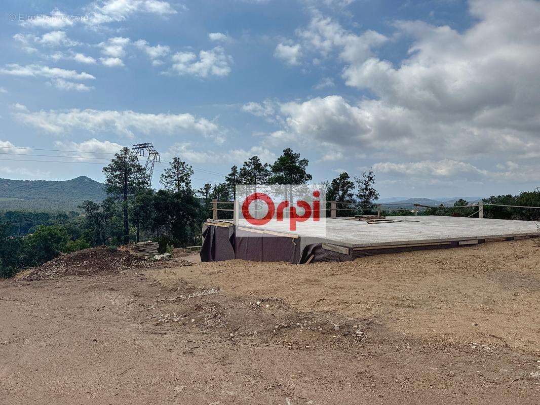 Terrain À Vendre avec permis de construire pour 11 villas en duplex - photo 5