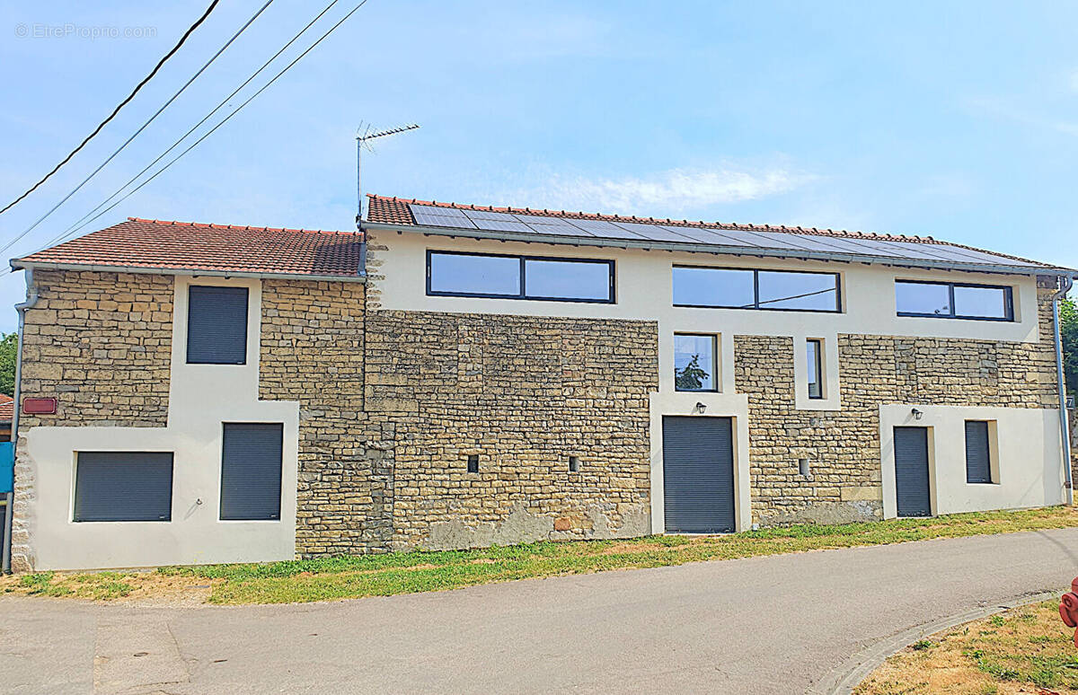 Maison à MAGNY-LES-JUSSEY