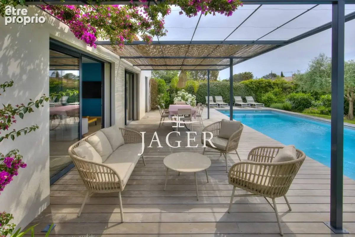 Maison 150 m² à Grimaud  - photo 4