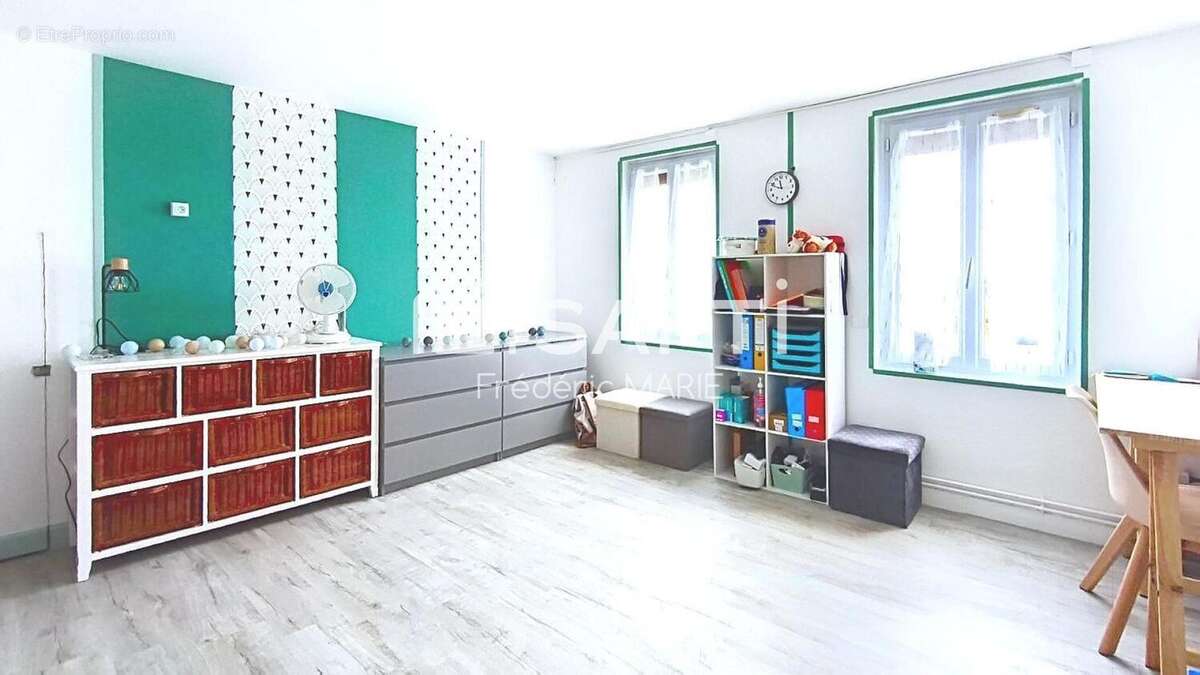 Maison 130 m² à Orbec  - photo 8