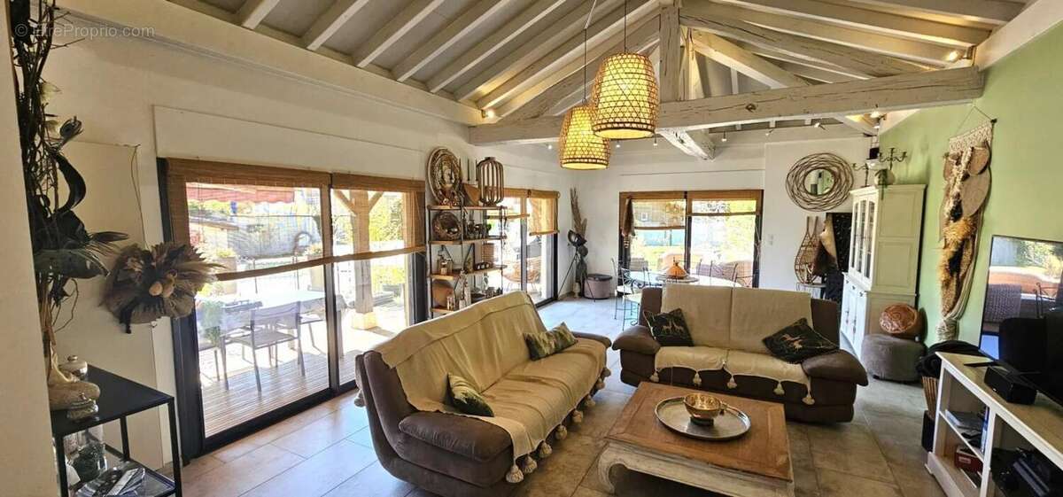 Maison à AMBERIEU-EN-BUGEY