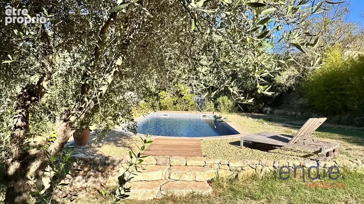 A Lorgues, charmante bastide de 158m2, 4 chambres, studio et piscine - photo 4