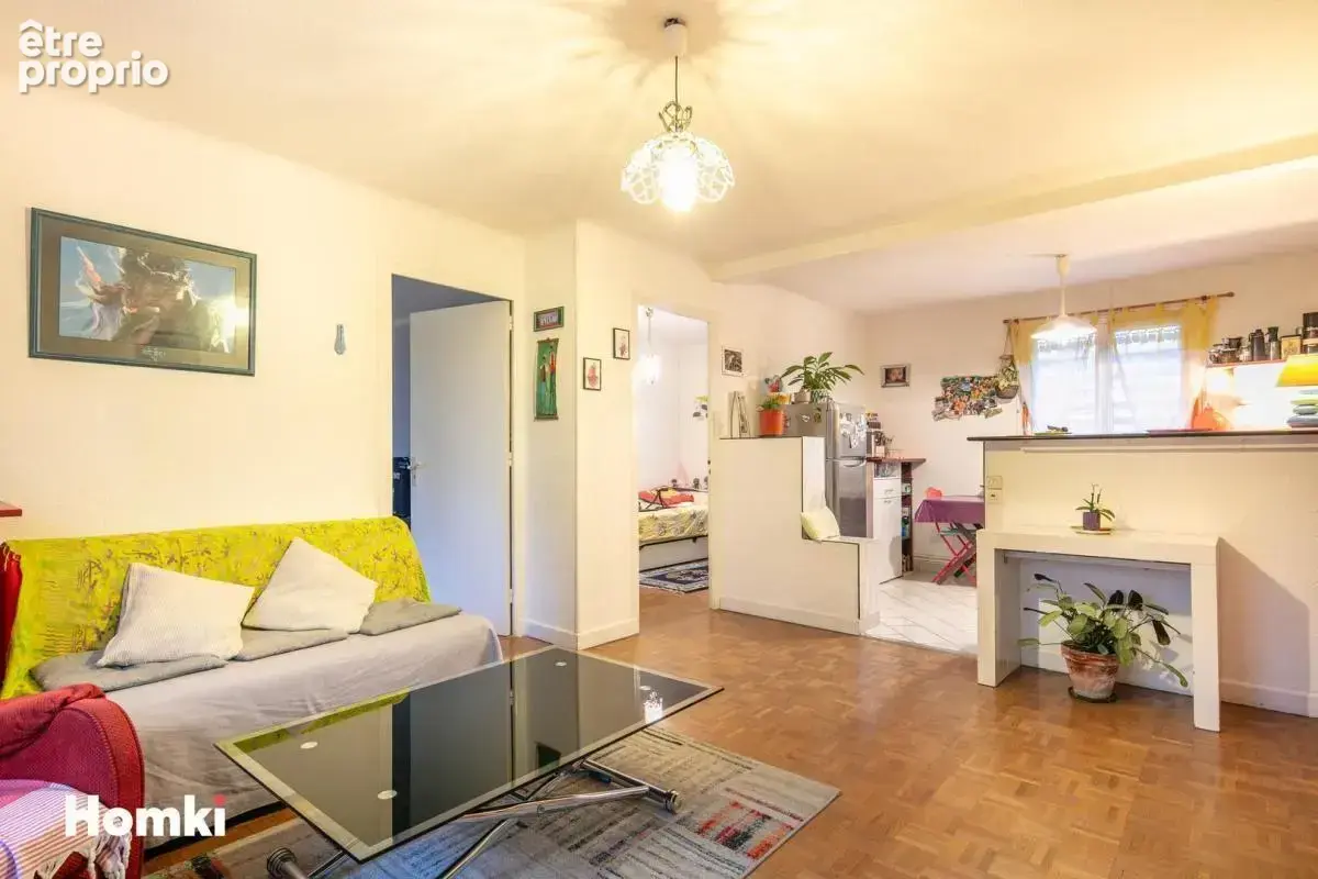 Appartement traversant de 70 m² avec balcon – Lumineux, calme et à personnaliser - photo 3
