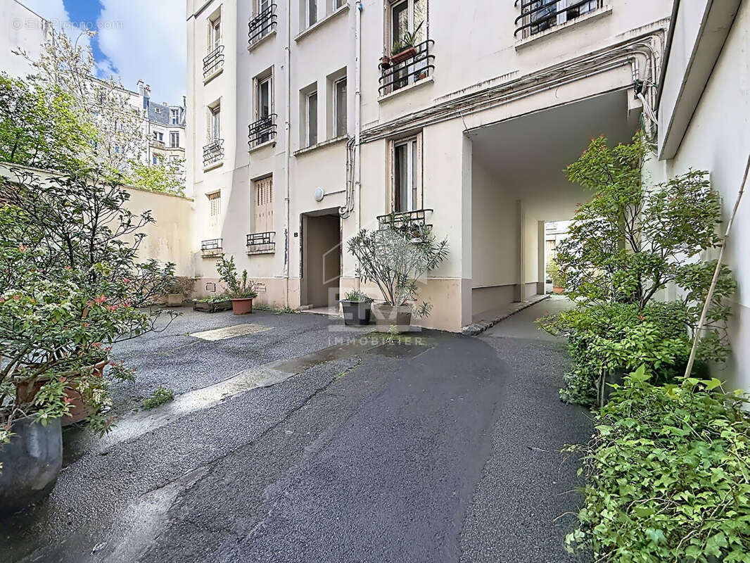 Appartement à PARIS-12E