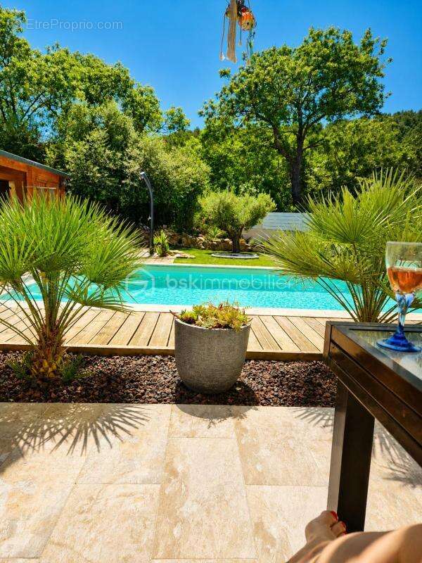 Villa plein  pied avec piscine - photo 4