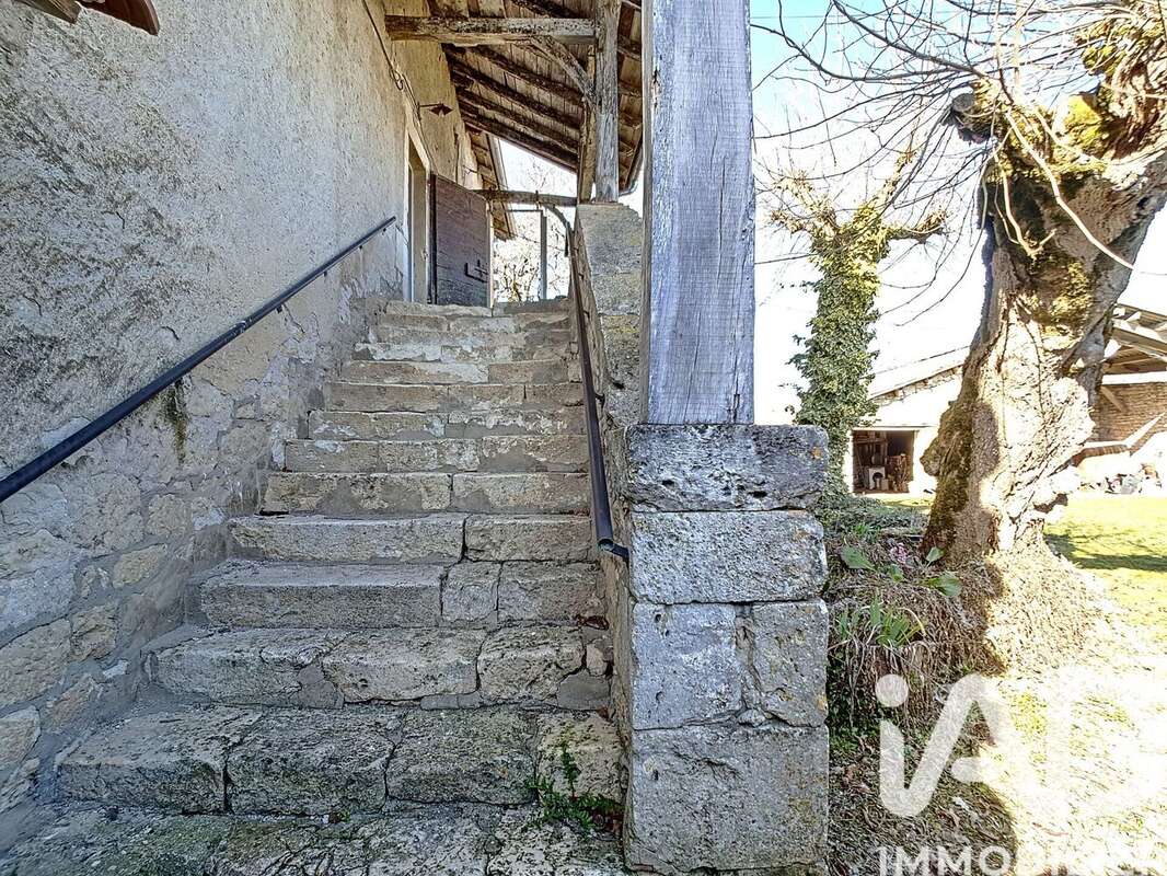 Maison 140 m² à Saint-Beauzeil  - photo 4