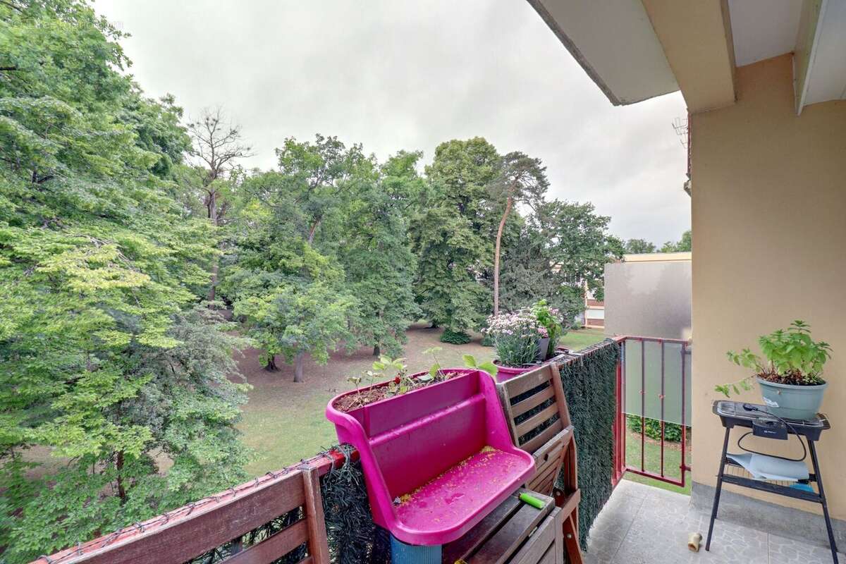 Appartement à VERNEUIL-SUR-SEINE