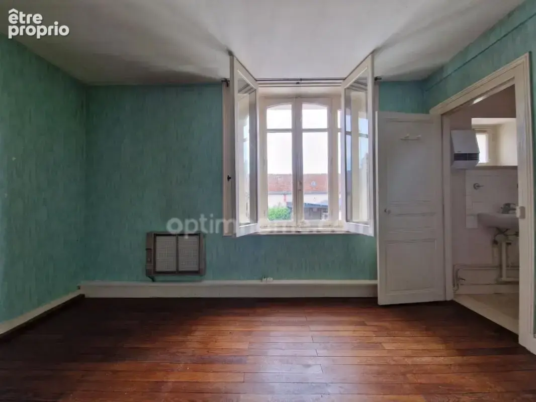 Maison de 220m² à MONNAIE (37), jusqu'à 7 chambres, possibilité de partie locative ou cabinet professionnel - photo 9