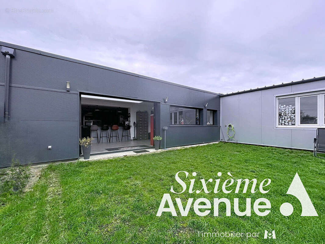 Maison à COUDEKERQUE-BRANCHE