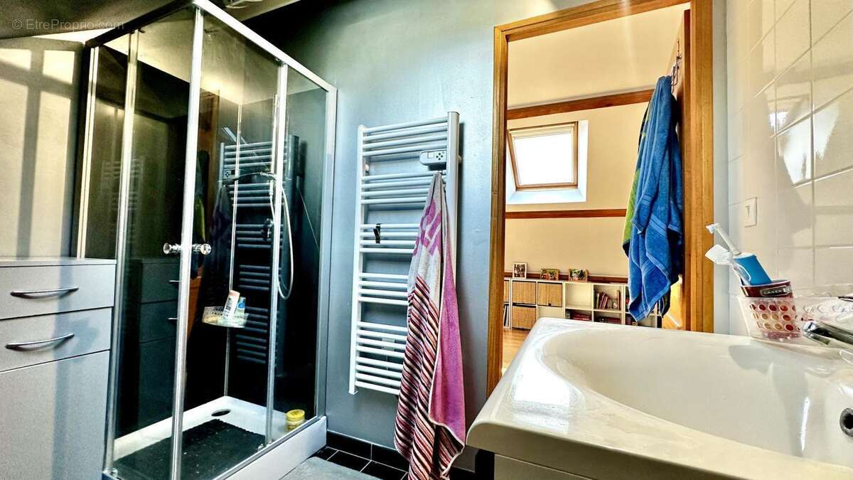 Maison à MONTIGNY-SUR-LOING