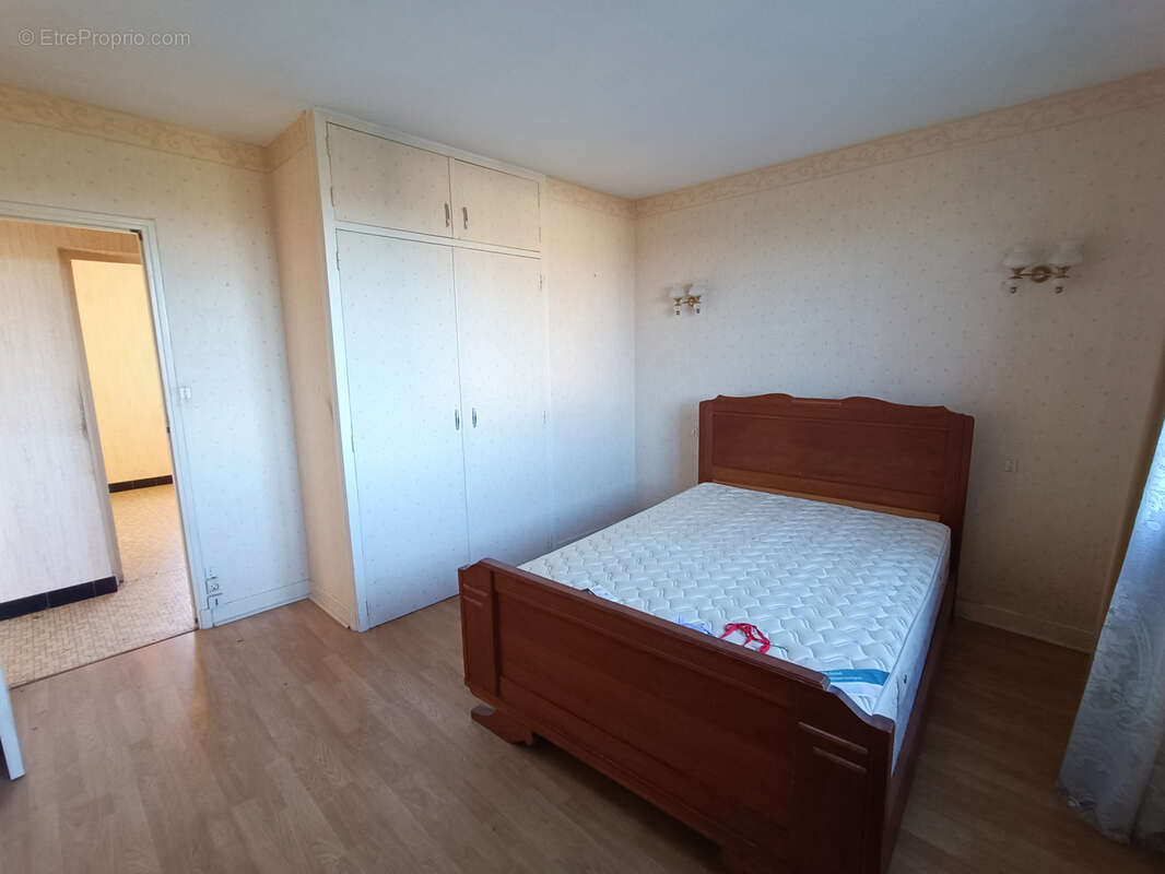 Maison à JOUET-SUR-L'AUBOIS