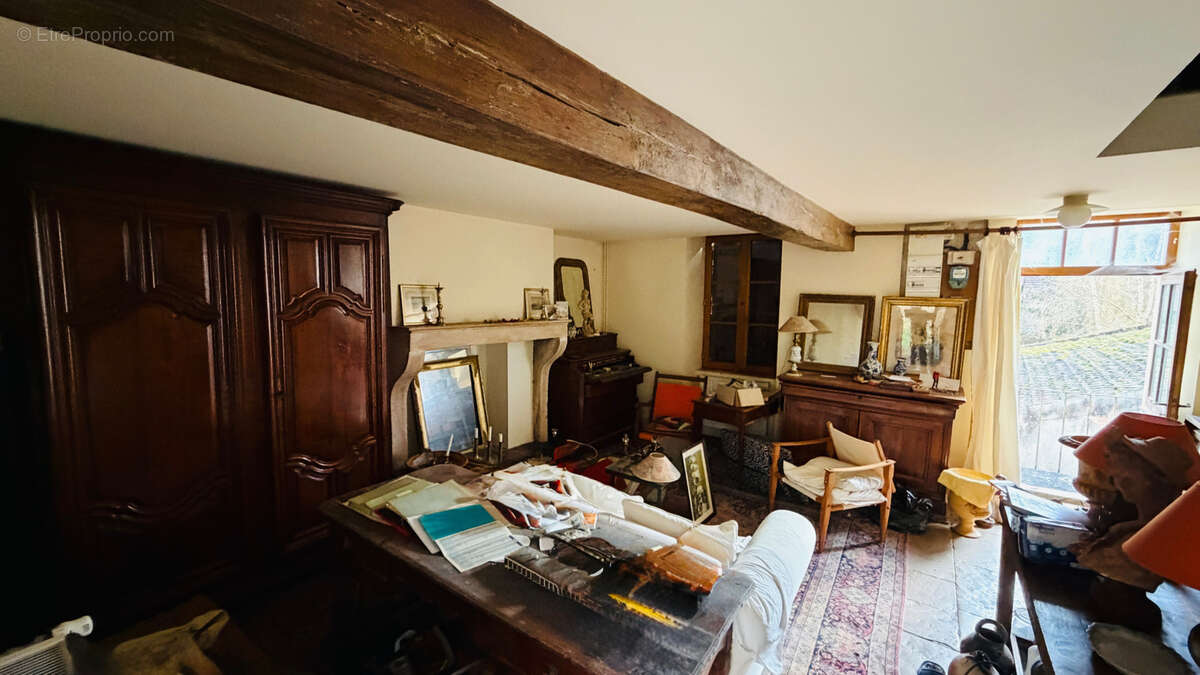 Maison de charme 75m2 avec dalle de Bourgogne et vaste garage - photo 2
