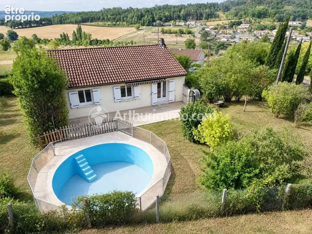 MAISON 4 Pièces Léguillac de l'Auche - photo 2