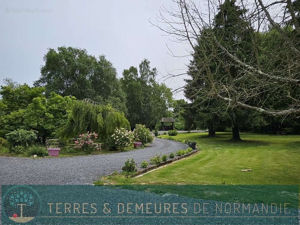 Maison à LE BOIS-HELLAIN