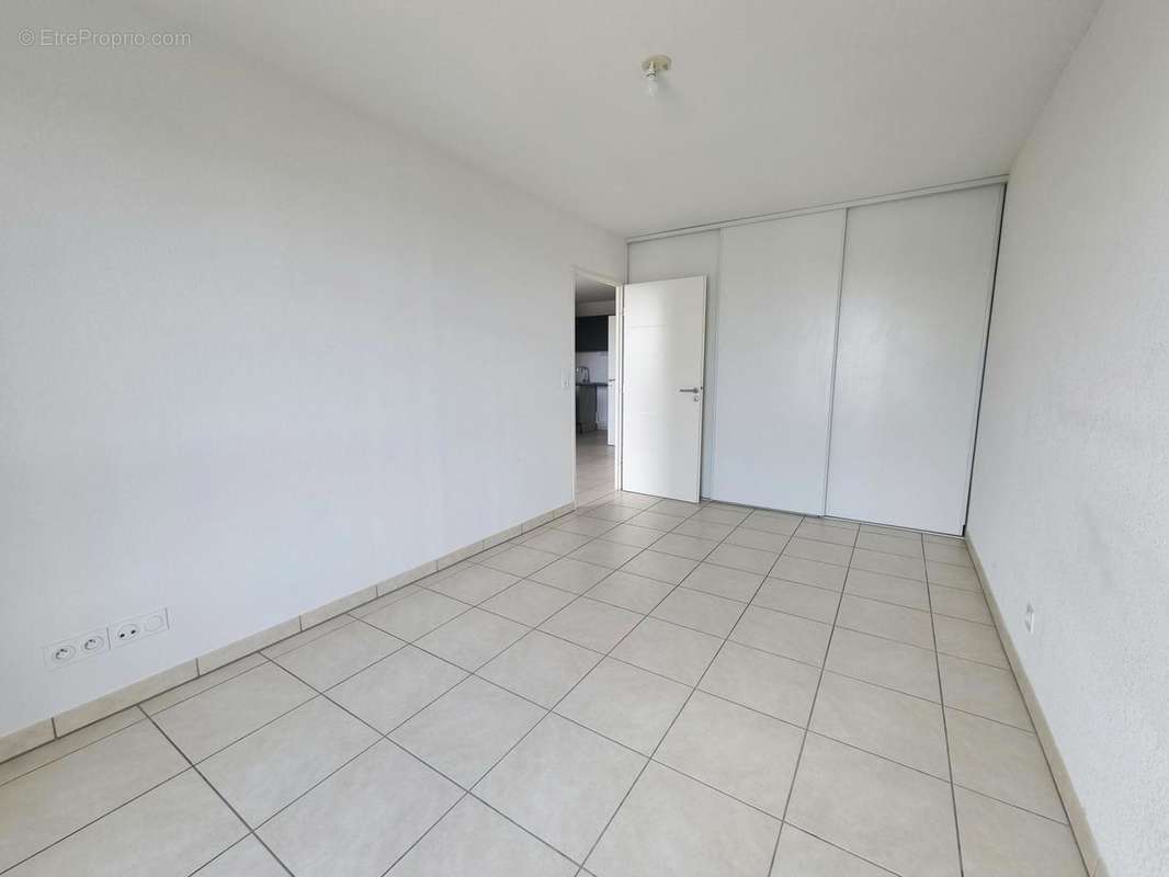 Appartement à JUVIGNAC