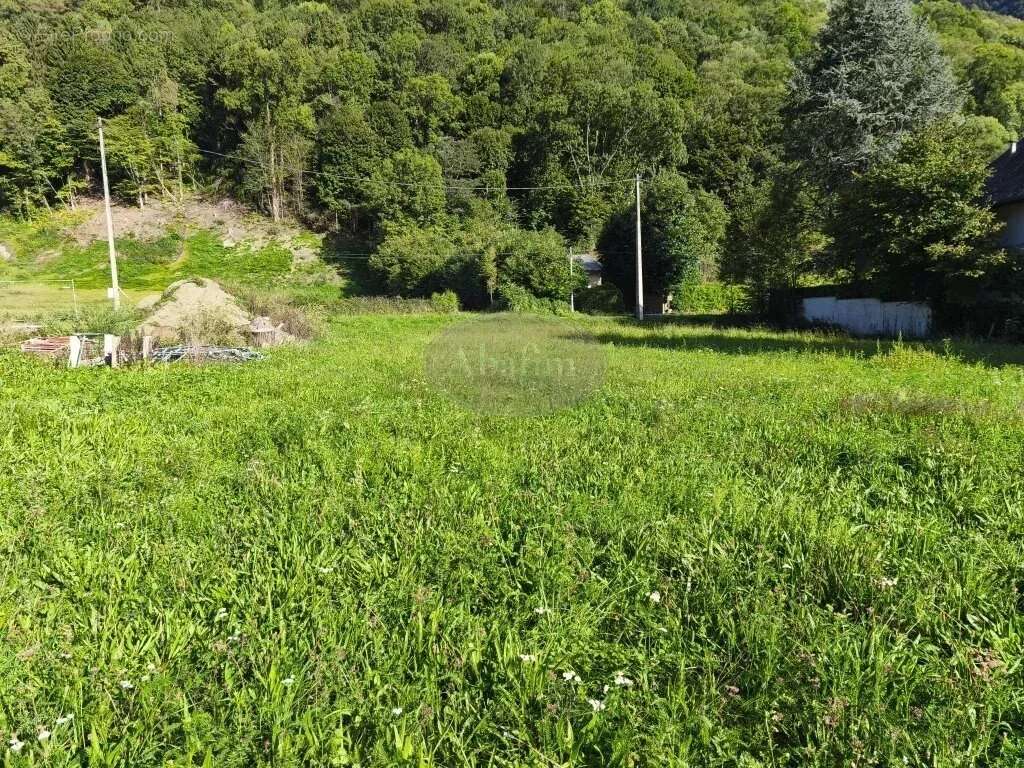 Terrain à MONTAUBAN-DE-LUCHON