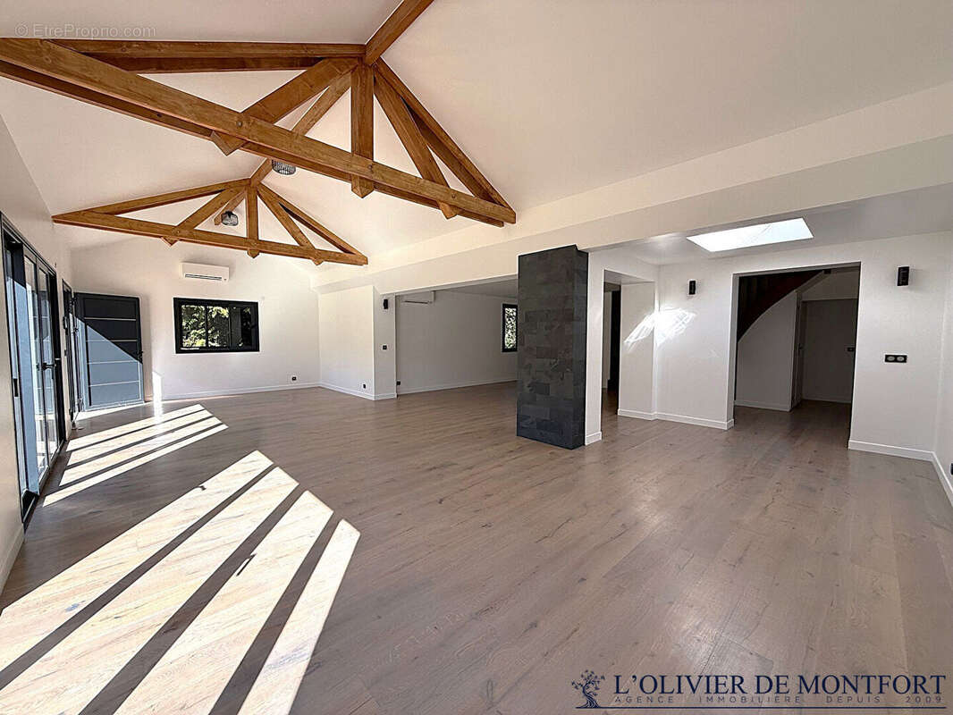 Maison à MONTFORT-L&#039;AMAURY