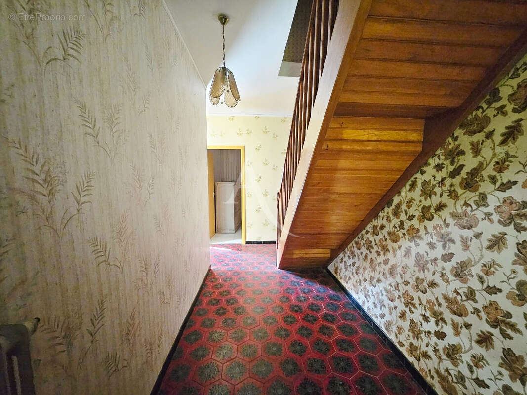 Maison à MONDONVILLE