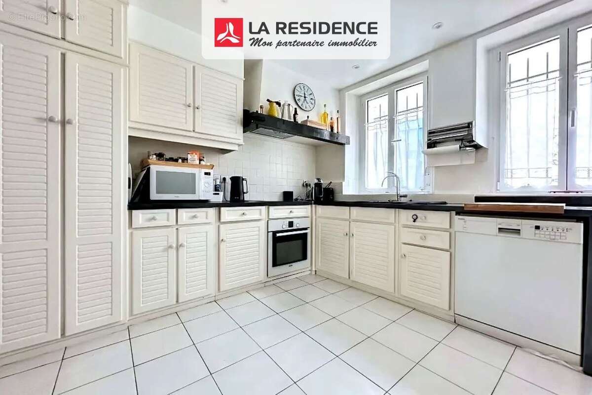 Maison à L&#039;ETANG-LA-VILLE