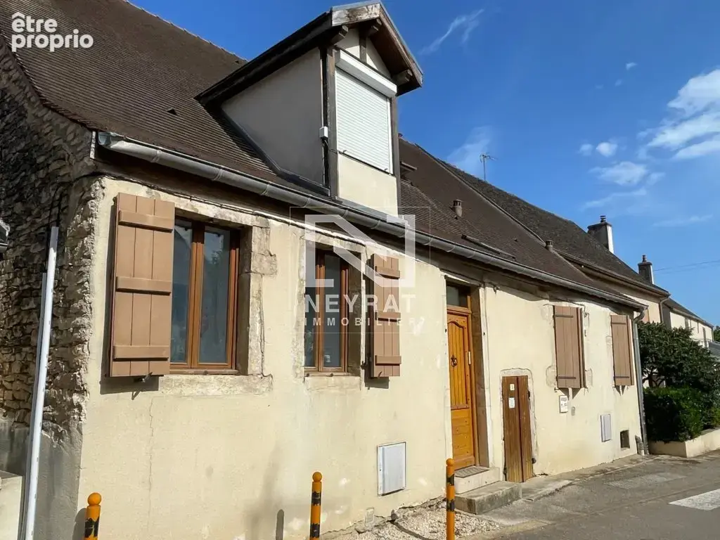 Authentique maison de village de 157 m2 - photo 2