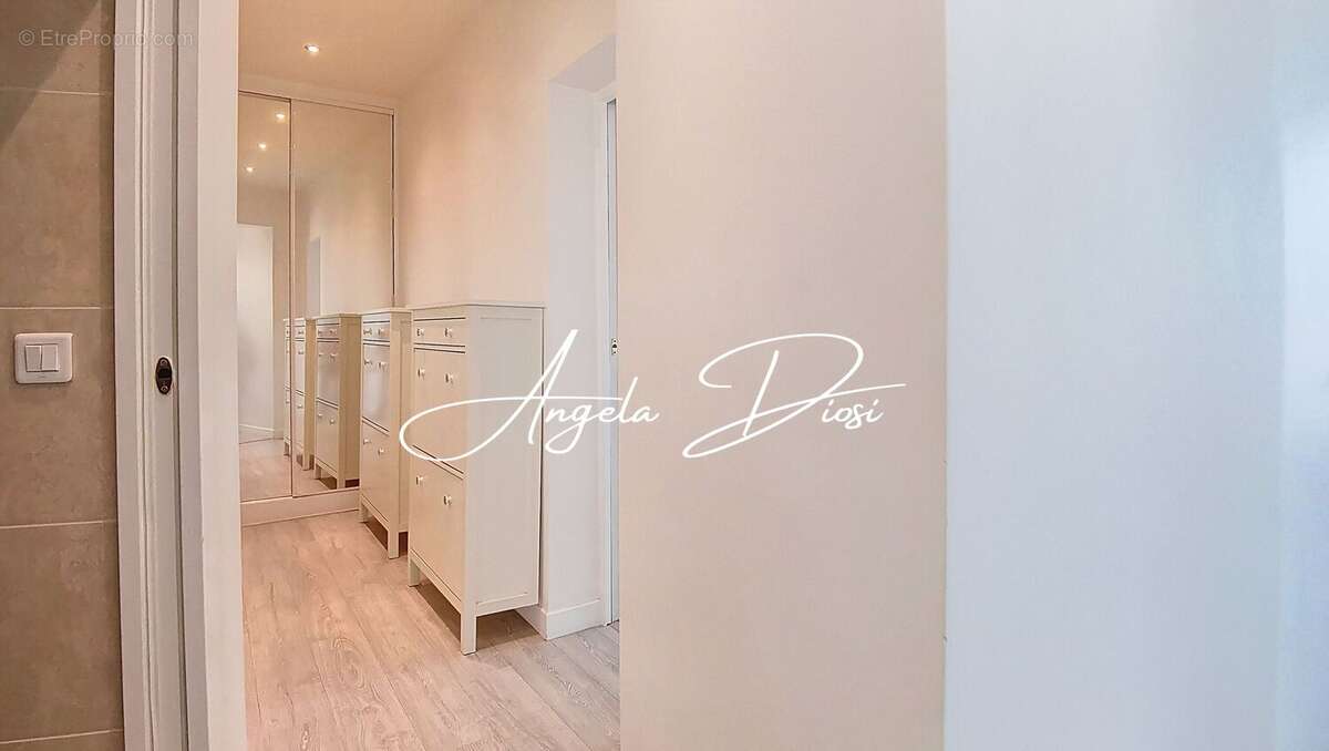 Appartement à PARIS-12E