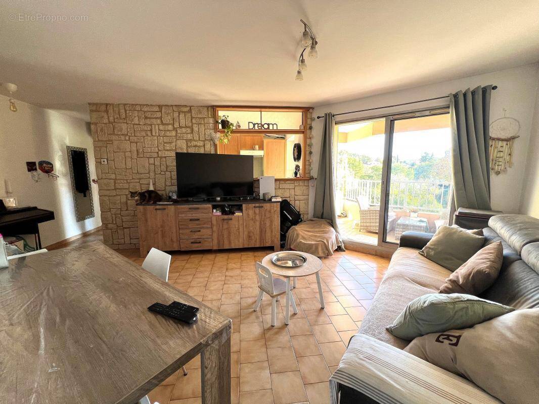 Appartement à LE CANNET