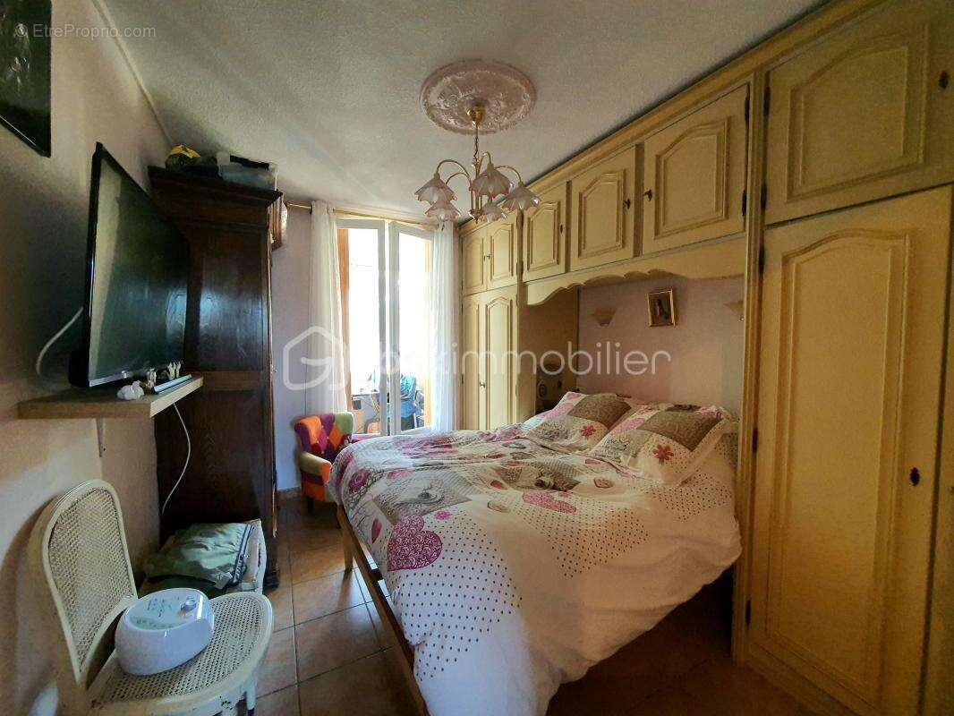 Moulin a vent - appartement t4 - deux chambres - loggia - cave - photo 10