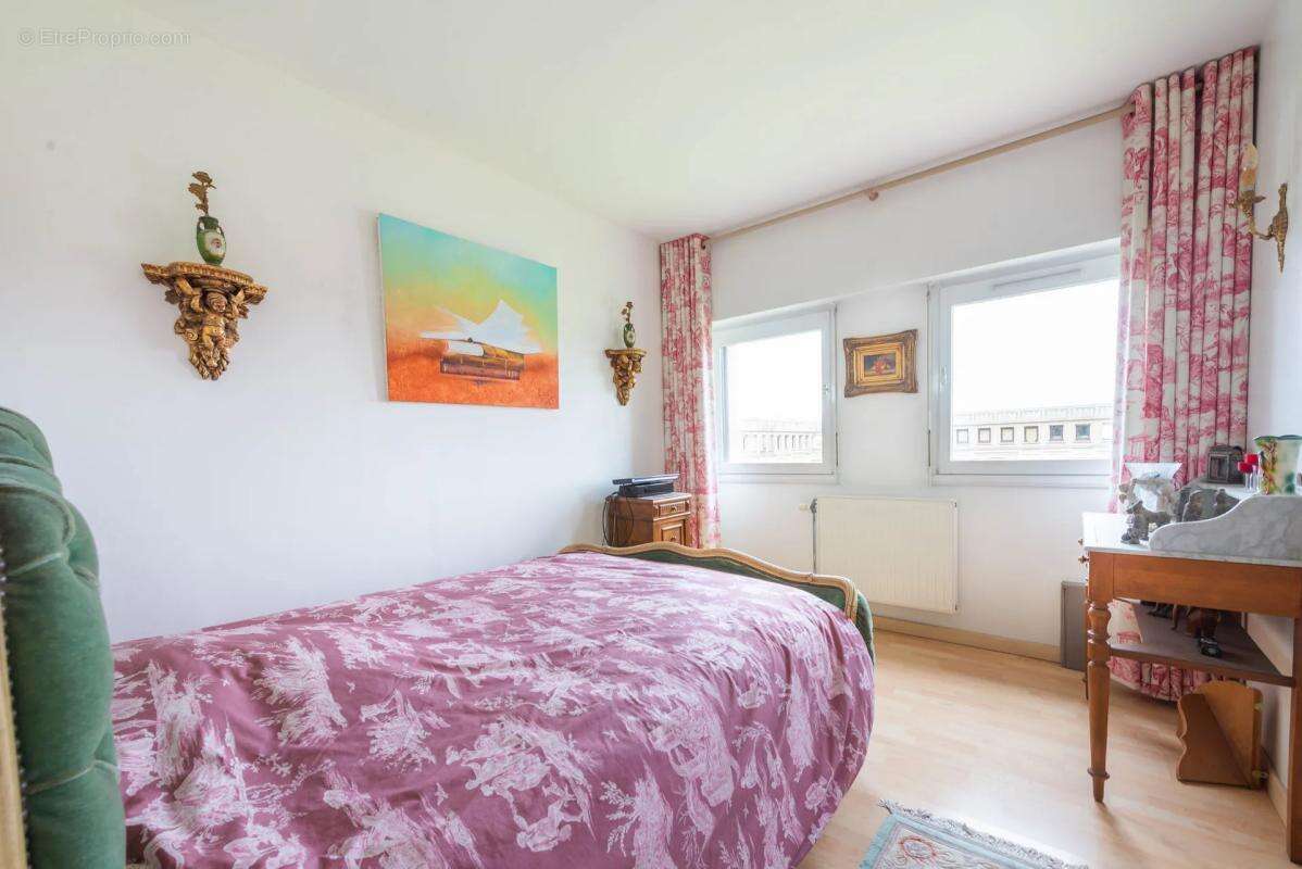 Appartement à MONTIGNY-LE-BRETONNEUX