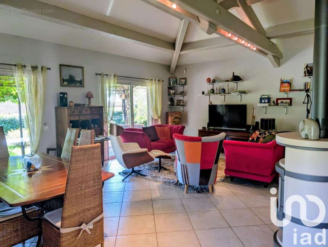 Photo 5 - Maison à CUERS