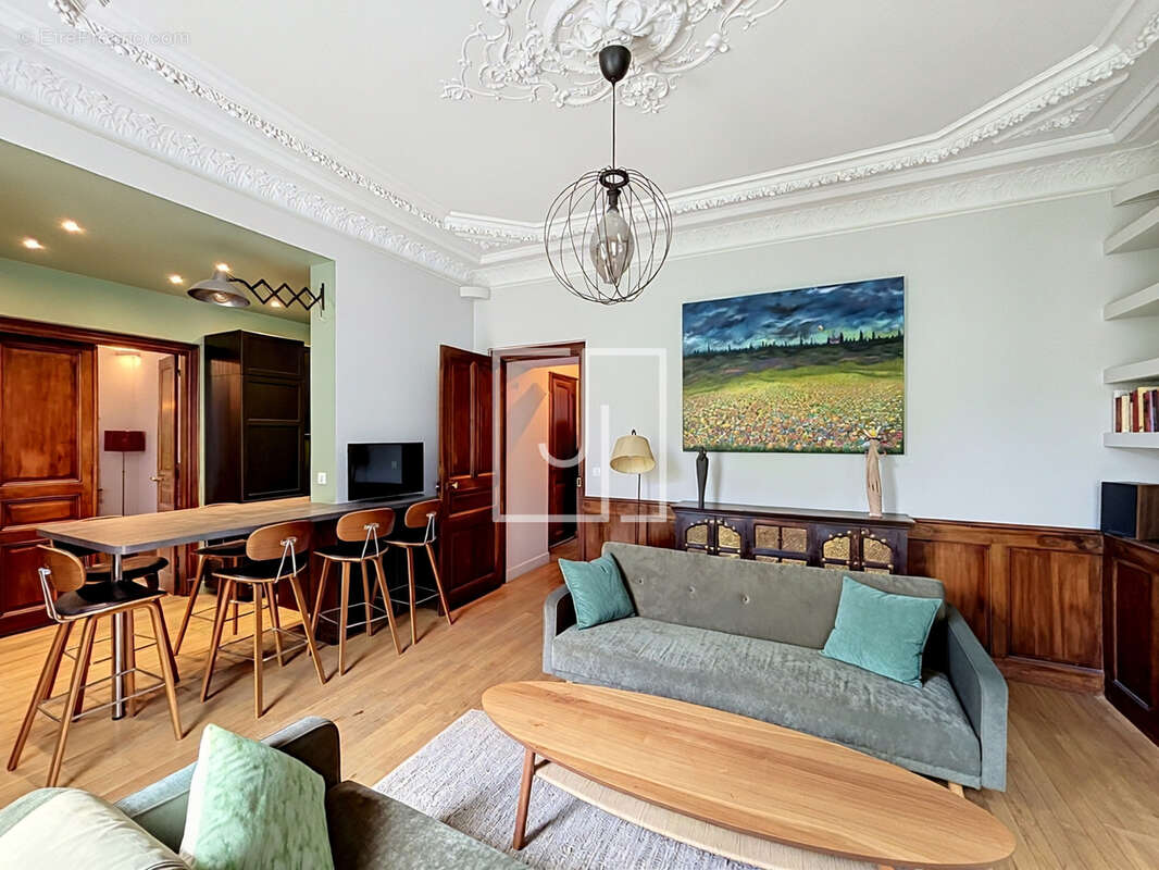 À vendre   Appartement T3 avec jardin, terrasse, cave et studio indépendant   Barcelonnette (04400) - photo 9