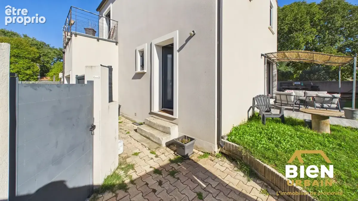 Maison 5 pièces 100 m² à vendre à Garons (30128) - photo 3