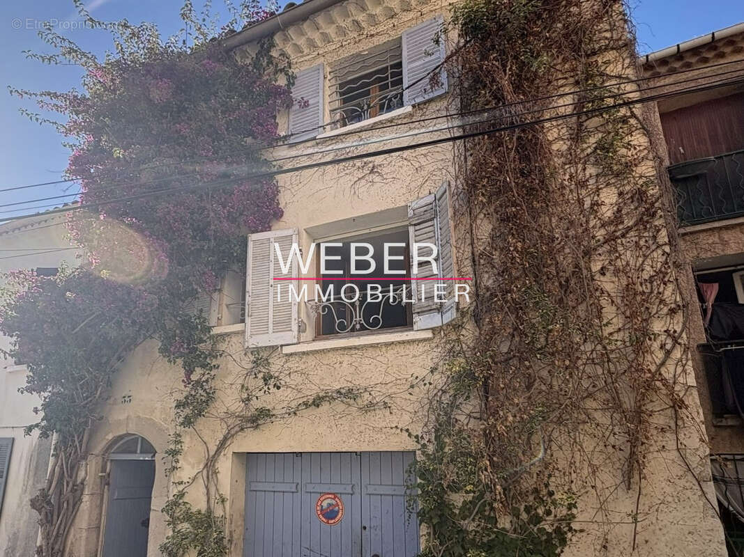 - la seyne sur mer - maison de ville / appartement - 103 m2 + garage - photo 4