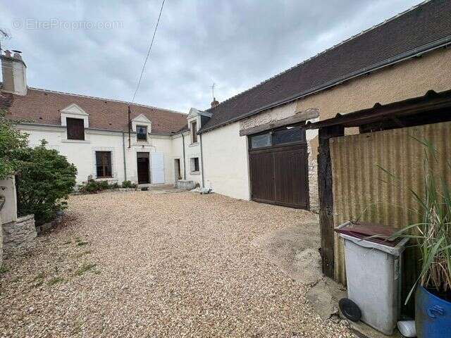 Maison à SELLES-SUR-CHER